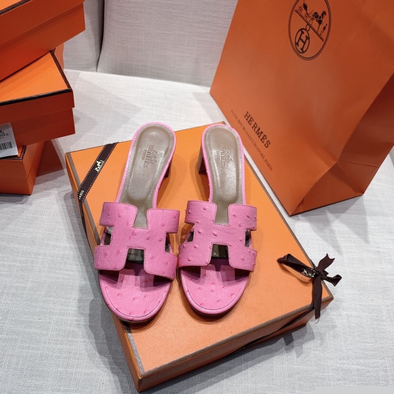 H**mes slippers
